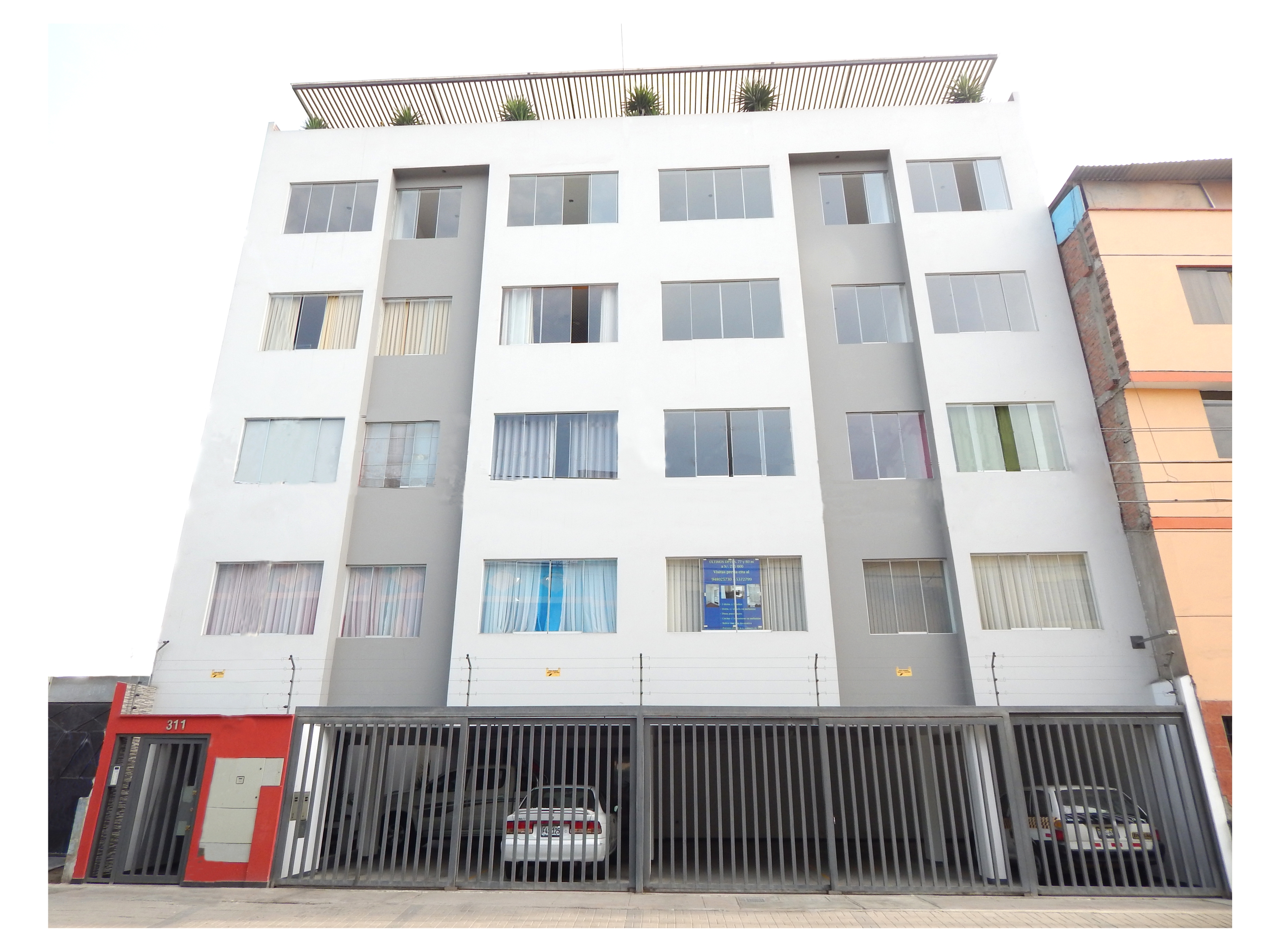 Edificio multifamiliar Continental de seis pisos construido por Inversiones Lucong en Comas, Lima